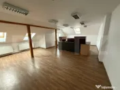 Casa, 112 mp, 3 camere, Birouri, zona Iris 