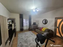 Casa de vanzare cu 3 camere, zona centrala, Campeni