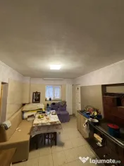 Casă renovată cu teren 600 mp, garaj și anexe – Posta, 
