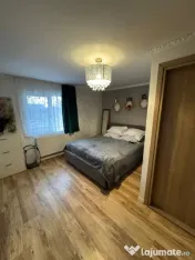 Casă renovată cu teren 600 mp, garaj și anexe – Posta, 