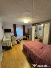 Casă renovată cu teren 600 mp, garaj și anexe – Posta, 
