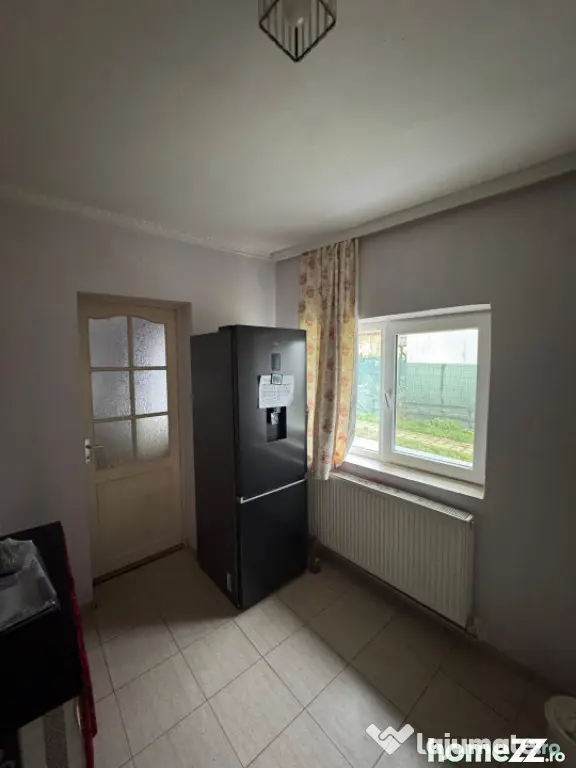 Casă renovată cu teren 600 mp, garaj și anexe – Posta, - Posta (Maramures)