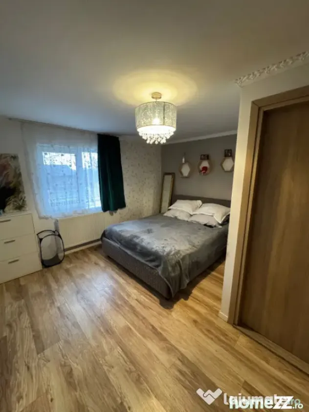 Casă renovată cu teren 600 mp, garaj și anexe – Posta, - Posta (Maramures)