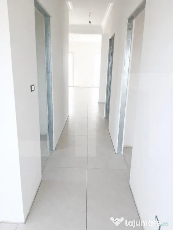 Duplex spațios, 4 camere, birou, terasă, zonă liniștită