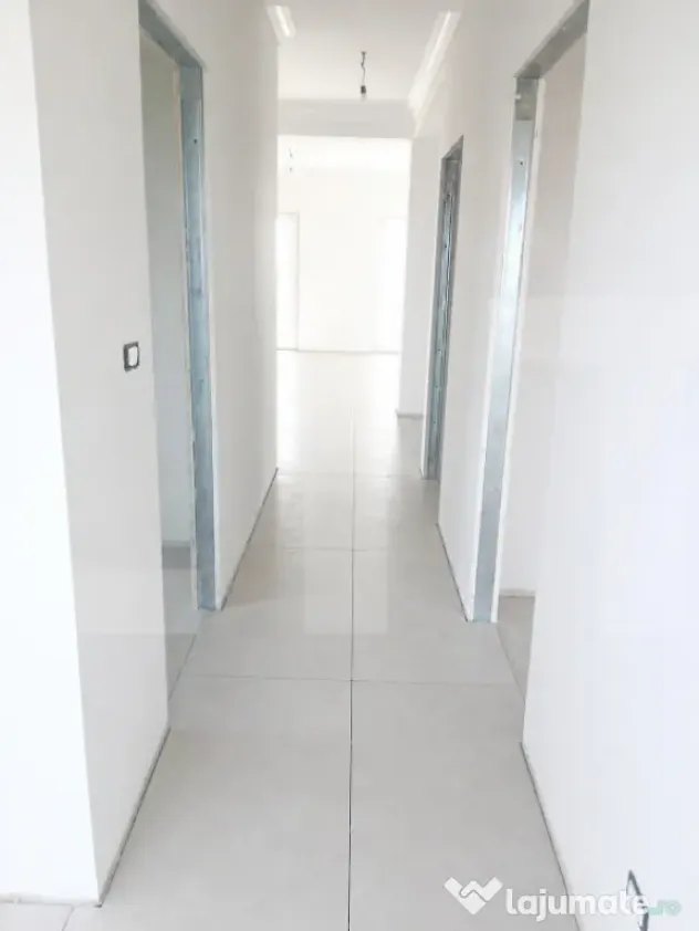 Duplex spațios, 4 camere, birou, terasă, zonă liniștită