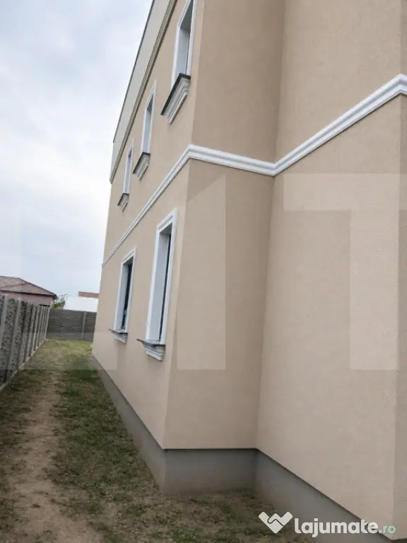 Duplex spațios, 4 camere, birou, terasă, zonă liniștită
