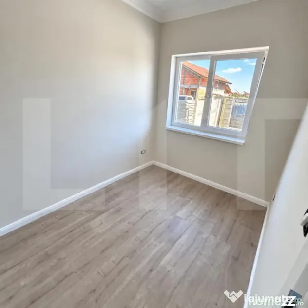 Duplex spațios, 4 camere, birou, terasă, zonă liniștită - Sag (Timis)