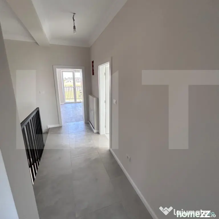 Duplex spațios, 4 camere, birou, terasă, zonă liniștită - Sag (Timis)