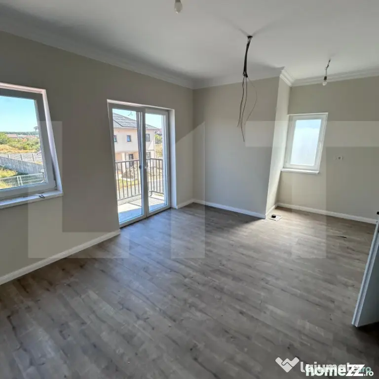 Duplex spațios, 4 camere, birou, terasă, zonă liniștită - Sag (Timis)
