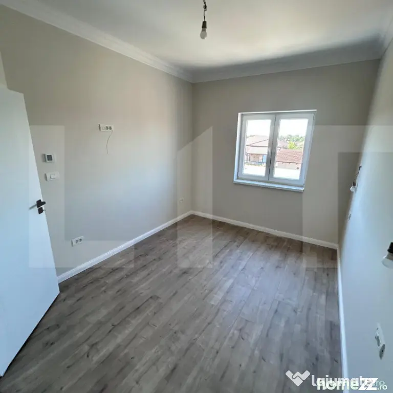 Duplex spațios, 4 camere, birou, terasă, zonă liniștită - Sag (Timis)