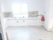 Duplex spațios, 4 camere, birou, terasă, zonă liniștită 