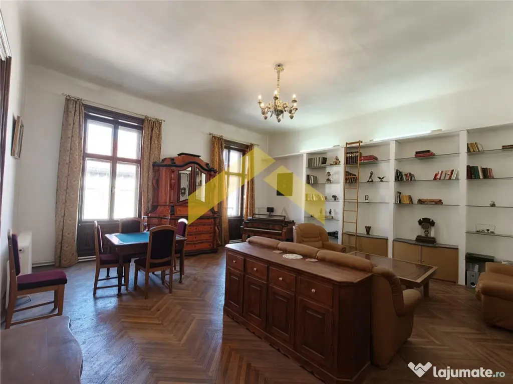 Apartament de inchiriat 4 camere Palatul Neuman
