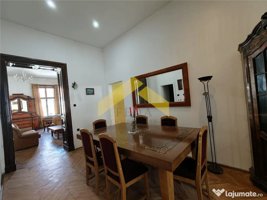 Apartament de inchiriat 4 camere Palatul Neuman