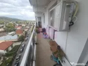 Apartament cu 3 camere de vanzare in Campina - Zona Cuza 