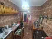 Apartament cu 3 camere de vanzare in Campina - Zona Cuza 