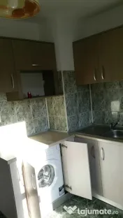 Tineretului etaj 7 decomandat 