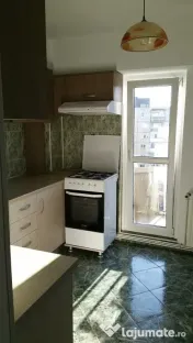 Tineretului etaj 7 decomandat 