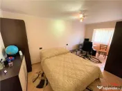 Apartament 4 camere, mobilat utilat, CT, etaj 4, zona Prima 
