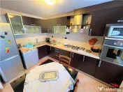 Apartament 4 camere, mobilat utilat, CT, etaj 4, zona Prima 