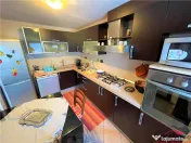 Apartament 4 camere, mobilat utilat, CT, etaj 4, zona Prima 