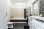 PRET NOU! Apartament 2 camere - ARED KAUFLAND - 87 mp - C...