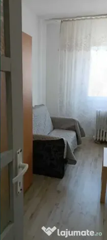 Camera de camin cu baie si bucatarie proprie - zona Tractorul