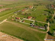 Cauti liniste aproape de oras? Teren 1.500 mp cu casuta in C 