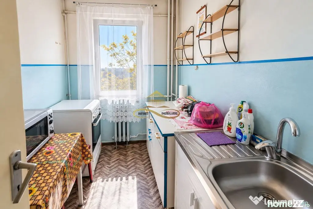 Vand apartament, 2 camere, Narcisa, etaj intermediar - Bacau (Bacau)