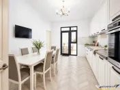 LUX Vila cu parc privat 1.250mp, spa, barbeque, privelisti p 