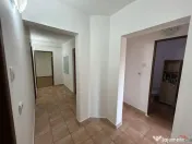 Apartament cu 3 camere de , zona Piata Moldovei 