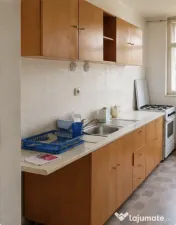 Vând apartament 2 camere Piata Marasti 