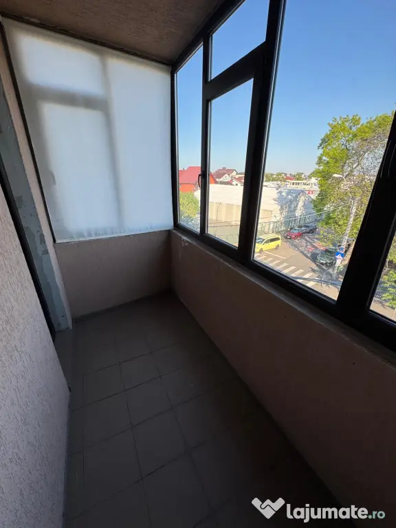 Apartament 3 cam Bucureștii Noi| Metrou 310 m| Centrală| Parcare 2 mașini| 2011