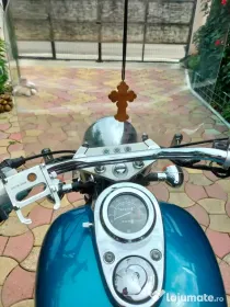 Motocicleta Daelim 125