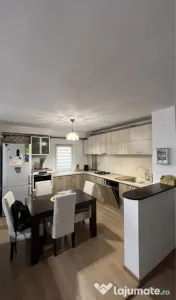 Apartament 2 camere - plaja Reyna/Delfinariu Constanta 