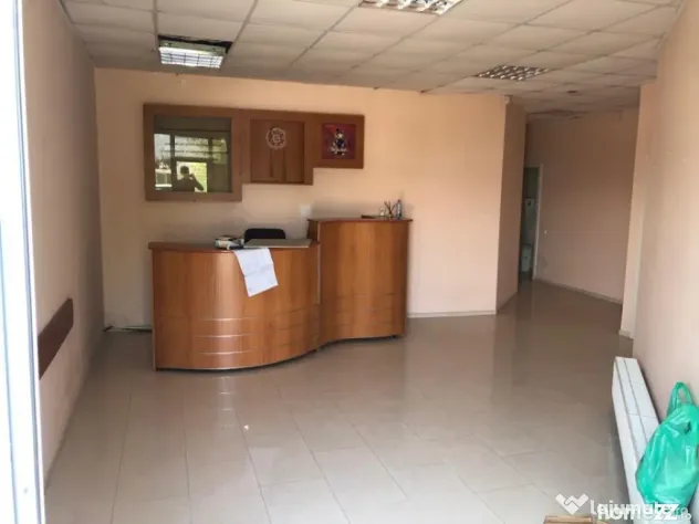 Teren 1500 mp cu hale și birouri, acces TIR, zona aeroport - Craiova (Dolj)