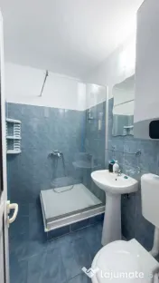 Garsonieră decomandata, 3 min metrou, renovata recent 