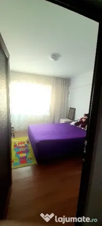 Apartament de vânzare 3 camere centru