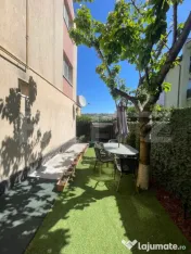 Se vinde Apartament cu doua garaje la casa - in EXCLUSIVITAT 