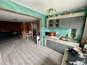 Casă renovata cu teren 5000 mp Popesti 