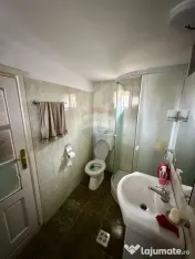 Casă renovata cu teren 5000 mp Popesti 