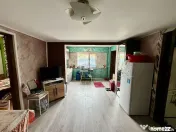 Casă renovata cu teren 5000 mp Popesti 