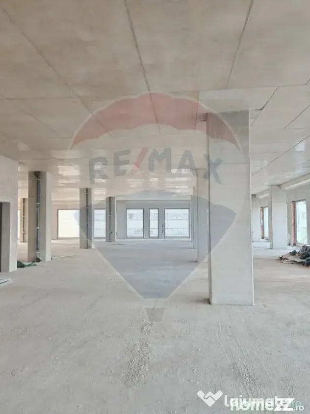 Spațiu comercial de inchiriat ( 450 - 650 mp) - Gara