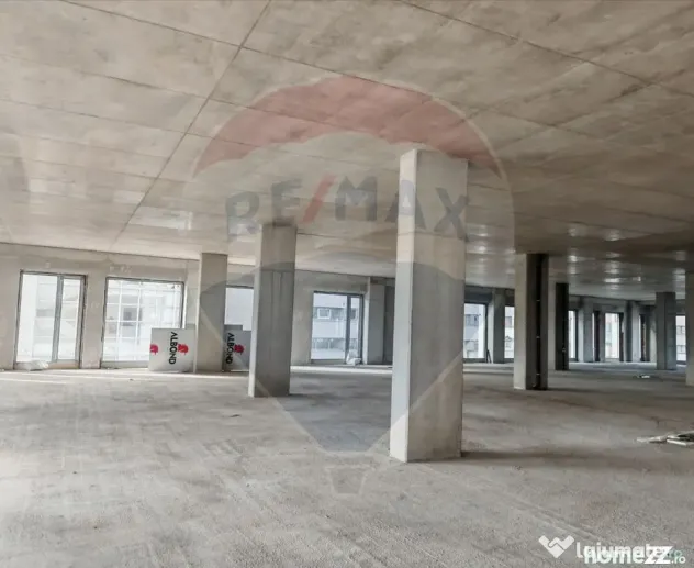 Spațiu comercial de inchiriat ( 450 - 650 mp) - Gara