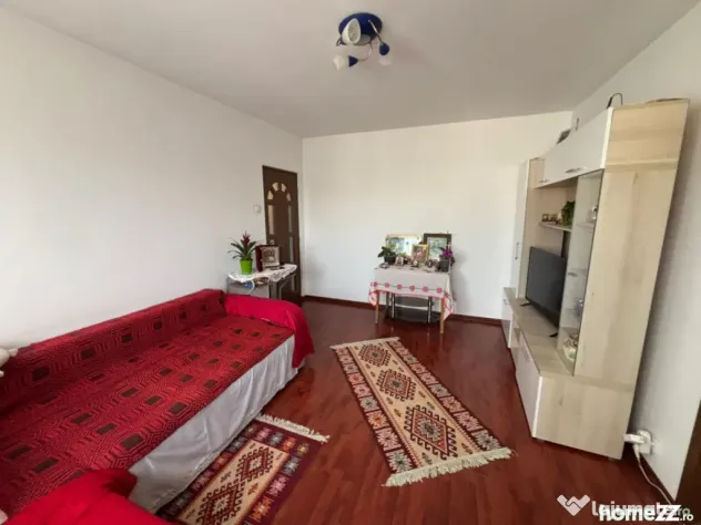 Apartament 2 camere, 41 mp, zona Vest - Ploiesti (Prahova)