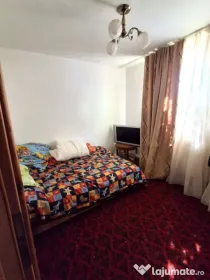 Apartament 3 camere – ideal investiție / renovare – Str