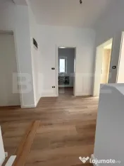 Duplex, 117mp, despărțit prin camera tehnică 