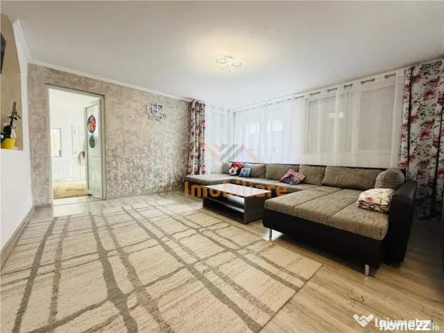 CASA PLAN PARTER | TEREN 1000 MP | ACCES AUTO | ZONA TARIAN