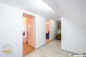 Casa familiala cu: teren 2.822 mp,jacuzzi, atelier,terasa,Ce 