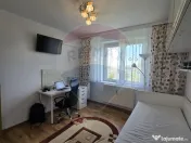 DE INCHIRIAT Apartament cu 3 camere în zona Crangasi 