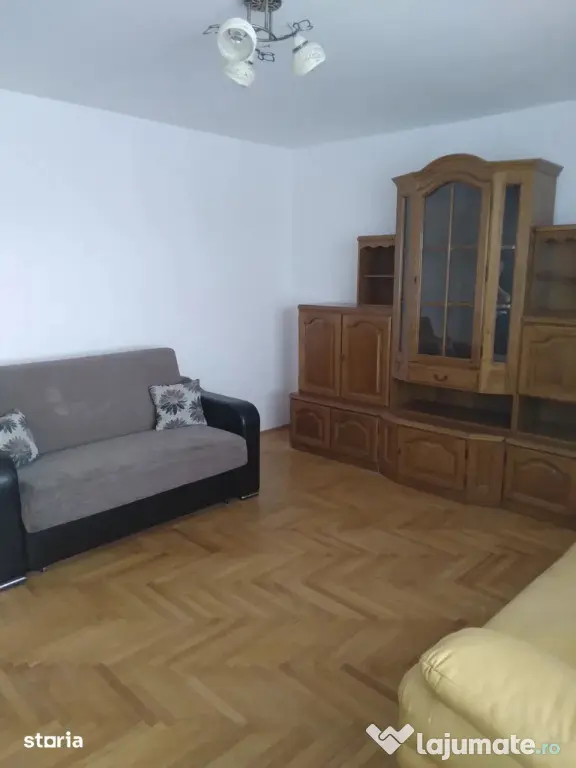 Apartament Cu 2 Camere Decomandate Zona George Enescu